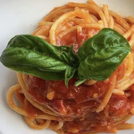 Tonnarelli Al Pomodoro E Burrata Di Bufala