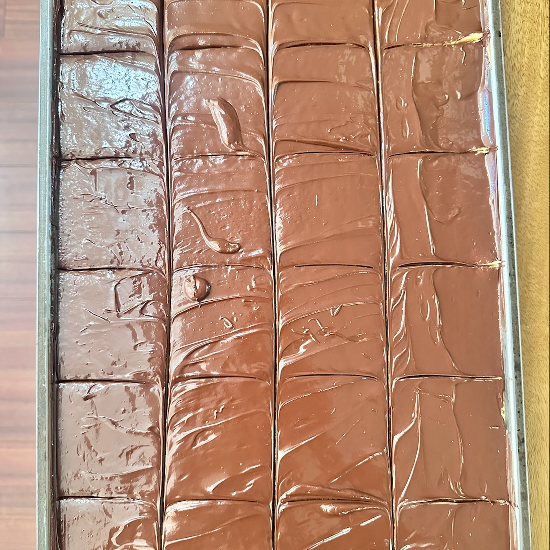 Peanut Butter Squares (24 pack)