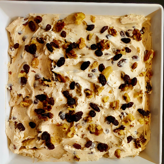 Walnut & Raisin Cream Cheese
