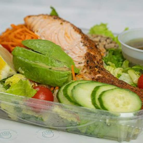 Romo Blackened Salmon Salad