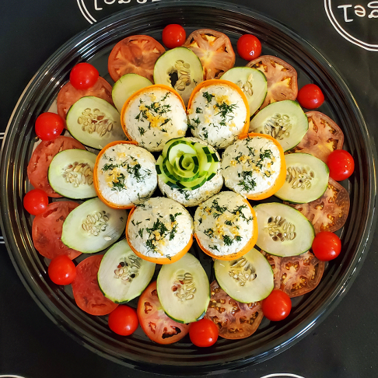 Good Morning Greenpoint Cream Cheese Tray