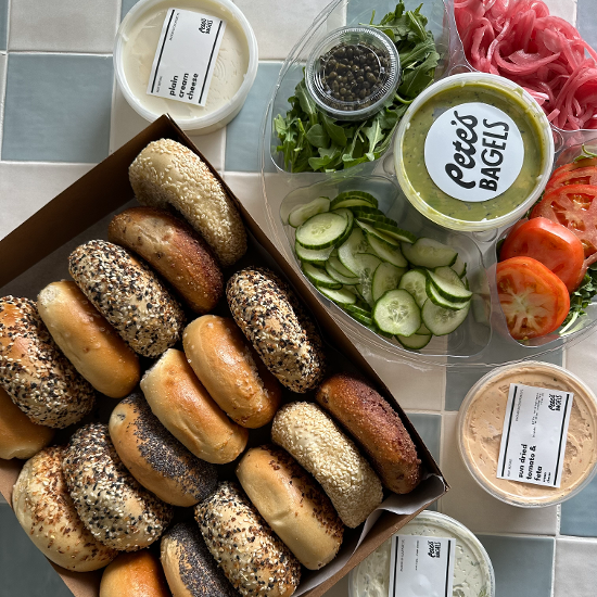 Deluxe Bagels, Veggies & Extra Spreads