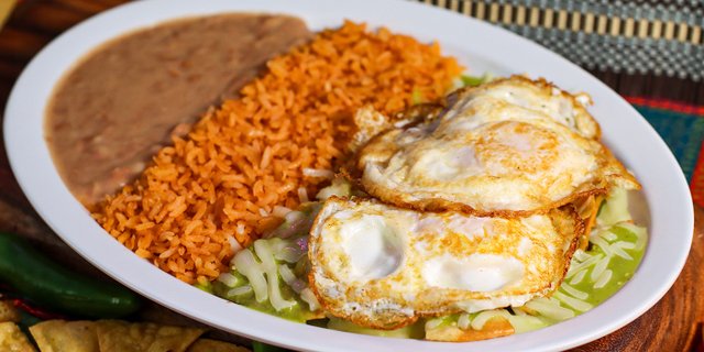 Green Chilaquiles